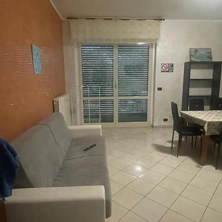Home Mome Terzorio Luaran gambar